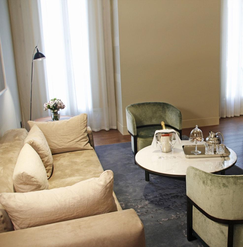 Mercer 5 Gl 5* Seville